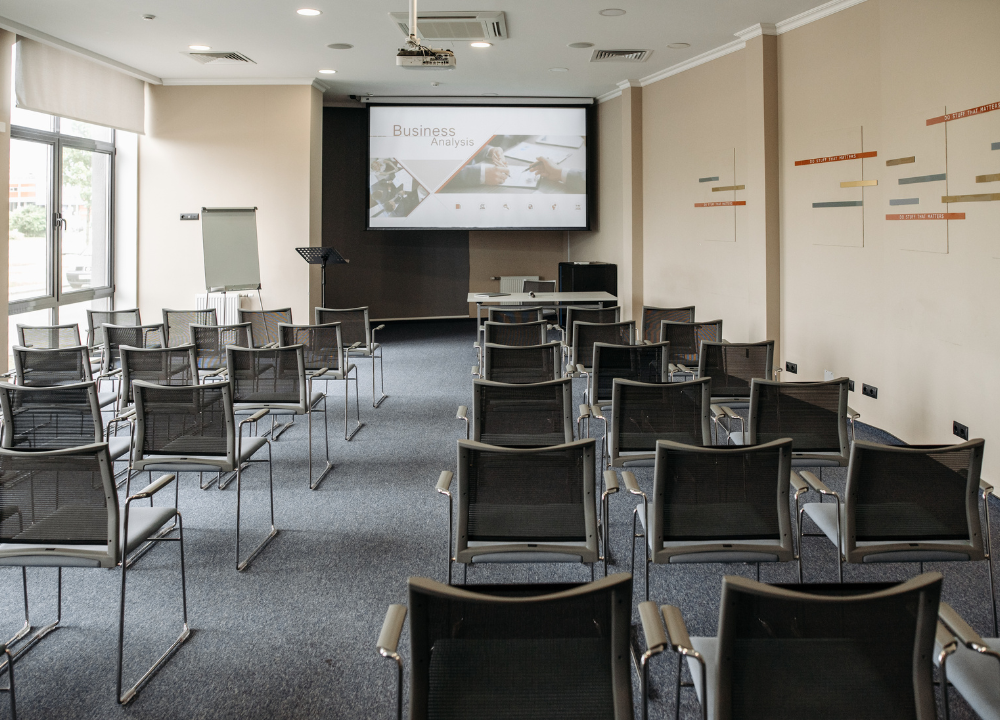 150-Inch Projector Screens