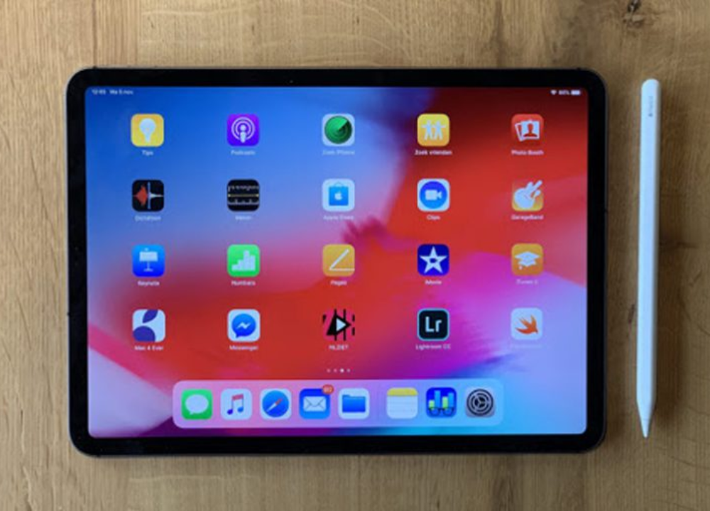 iPad Pro 11-White Spot